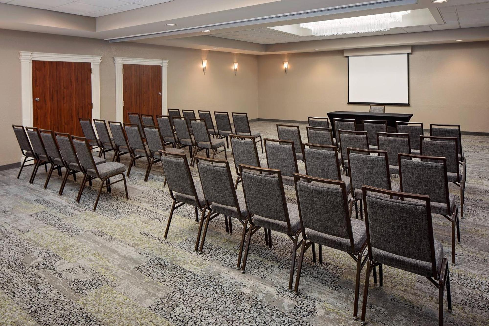 Courtyard By Marriott Fort Lauderdale North/Cypress Creek Екстериор снимка