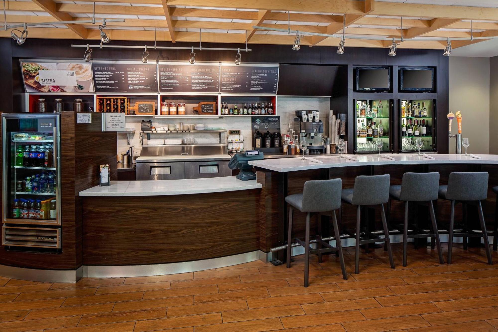 Courtyard By Marriott Fort Lauderdale North/Cypress Creek Екстериор снимка