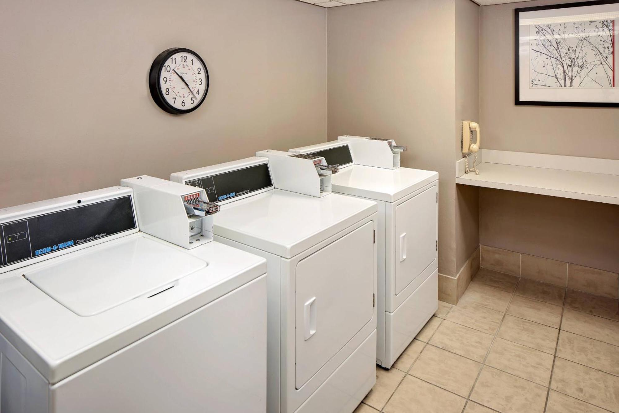 Courtyard By Marriott Fort Lauderdale North/Cypress Creek Екстериор снимка