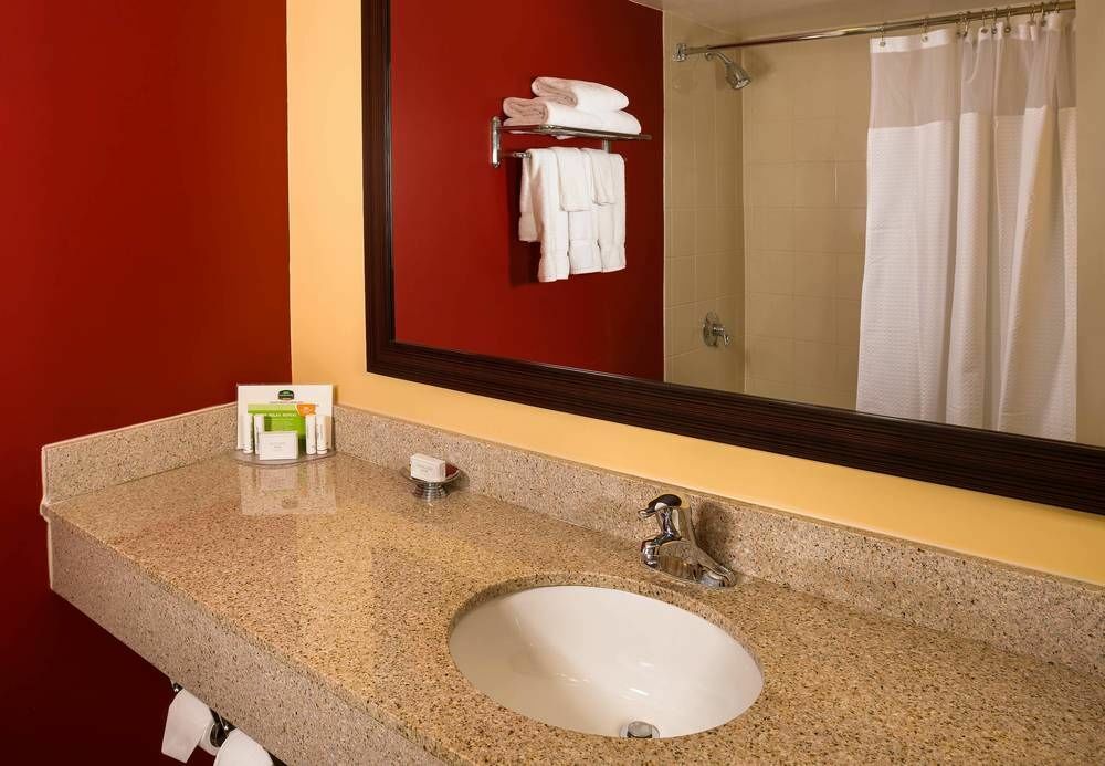 Courtyard By Marriott Fort Lauderdale North/Cypress Creek Екстериор снимка